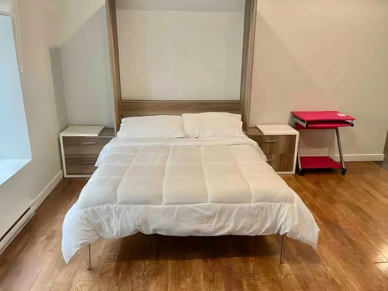Apartment Spacious Studio On Bishop - Hot Spot Dtown Mtl Zx5 Montreal
